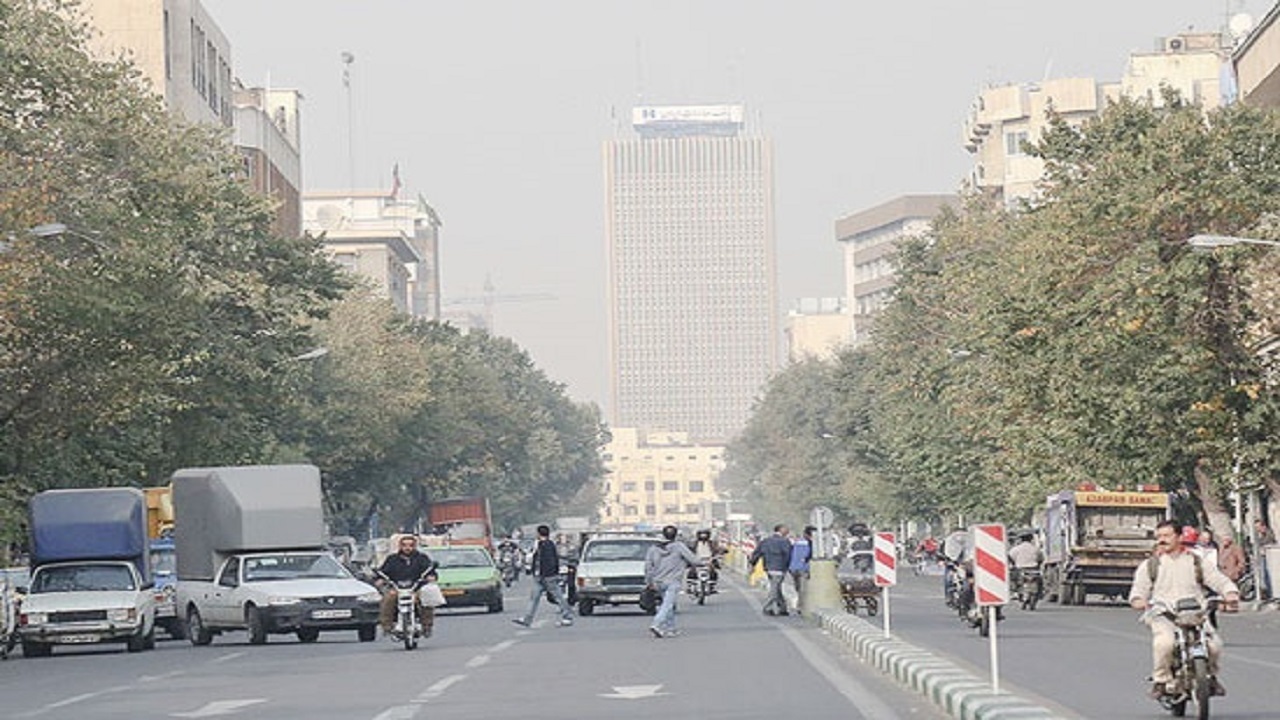 جولان آلاینده «ازن» در هوای تهران