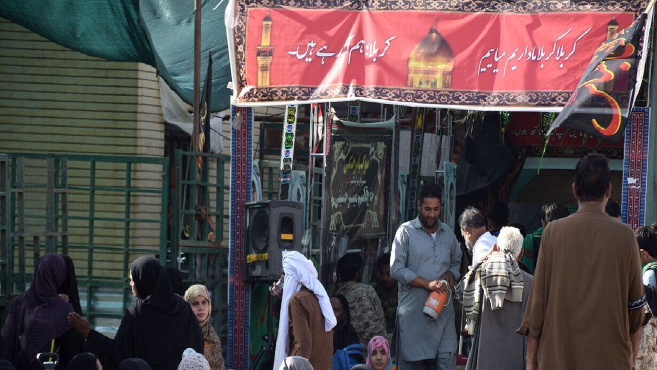 ثبت‌نام خادمین اربعین در موکب‌های پذیرایی از زائران پاکستانی آغاز شد