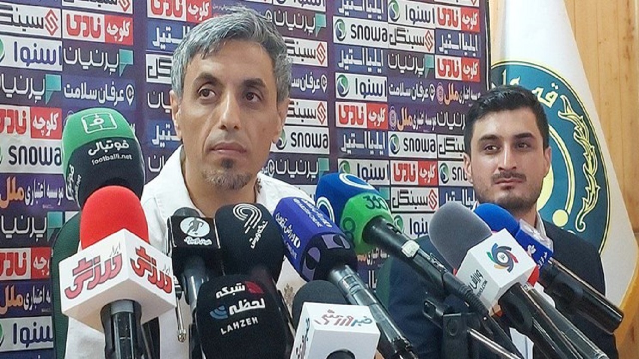 خطیبی: برای بازی گل‌گهر به بازیکنان پیکان پاداش برد بدهند