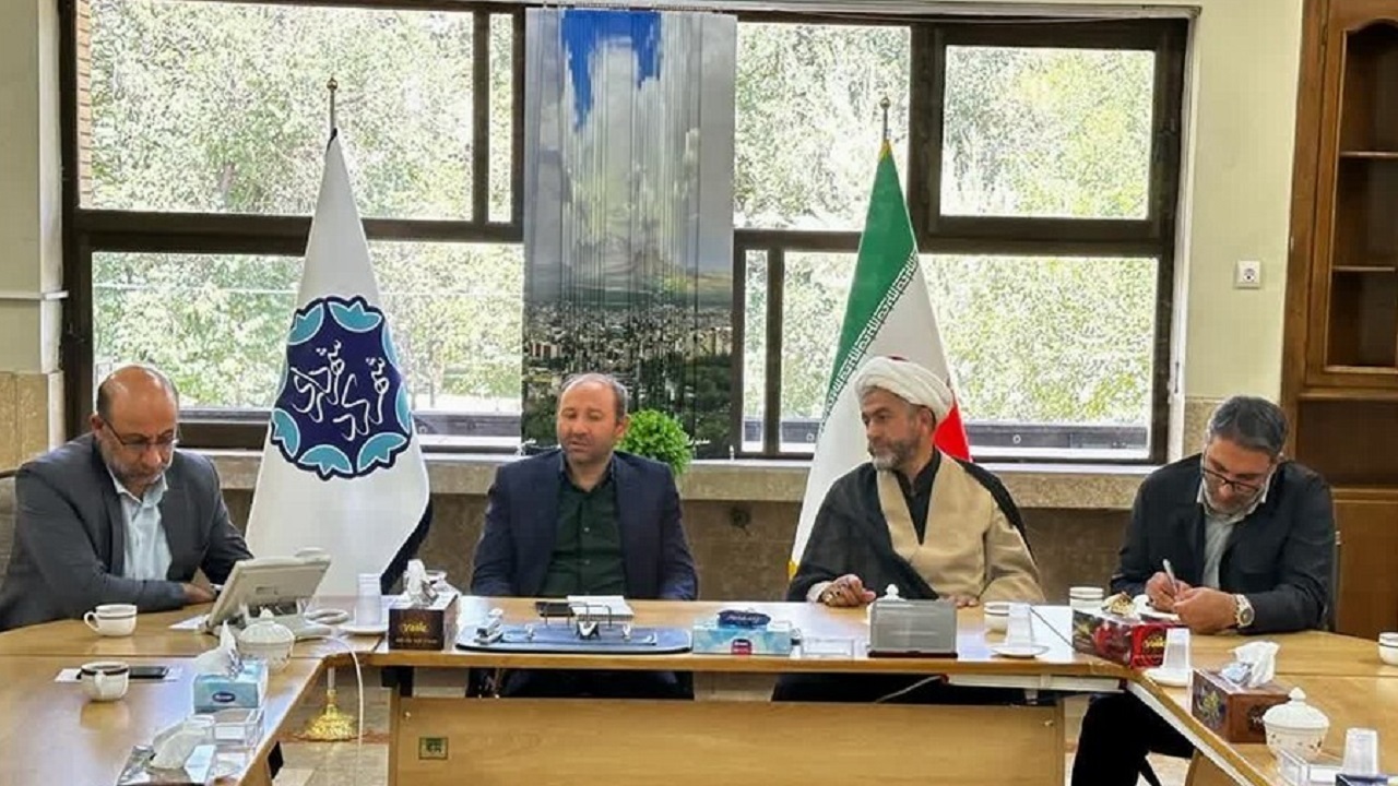 ضرورت برگزاری مراسم عزاداری در حسینیه‌ها و مساجد