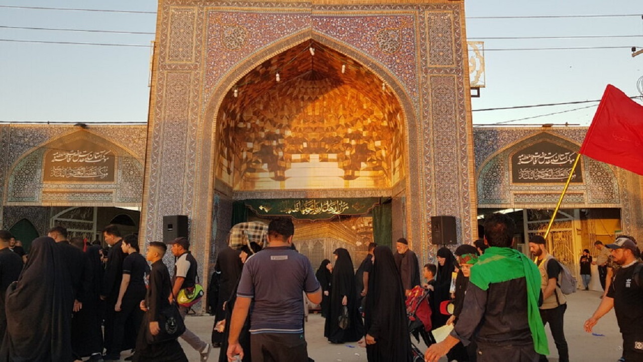خدام پیش‌رو موکب حرم حضرت معصومه (س) عازم عراق شدند