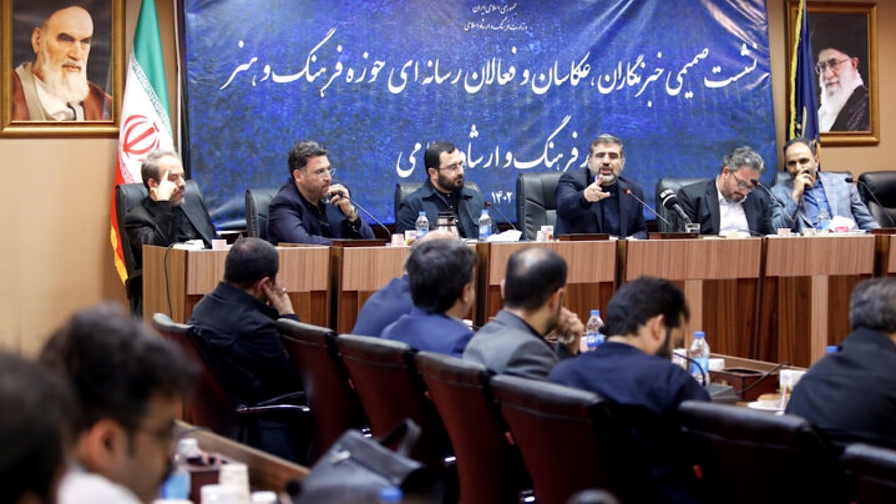 بیش از ۱۰۰ فیلم سینمایی در صف اکران هستند