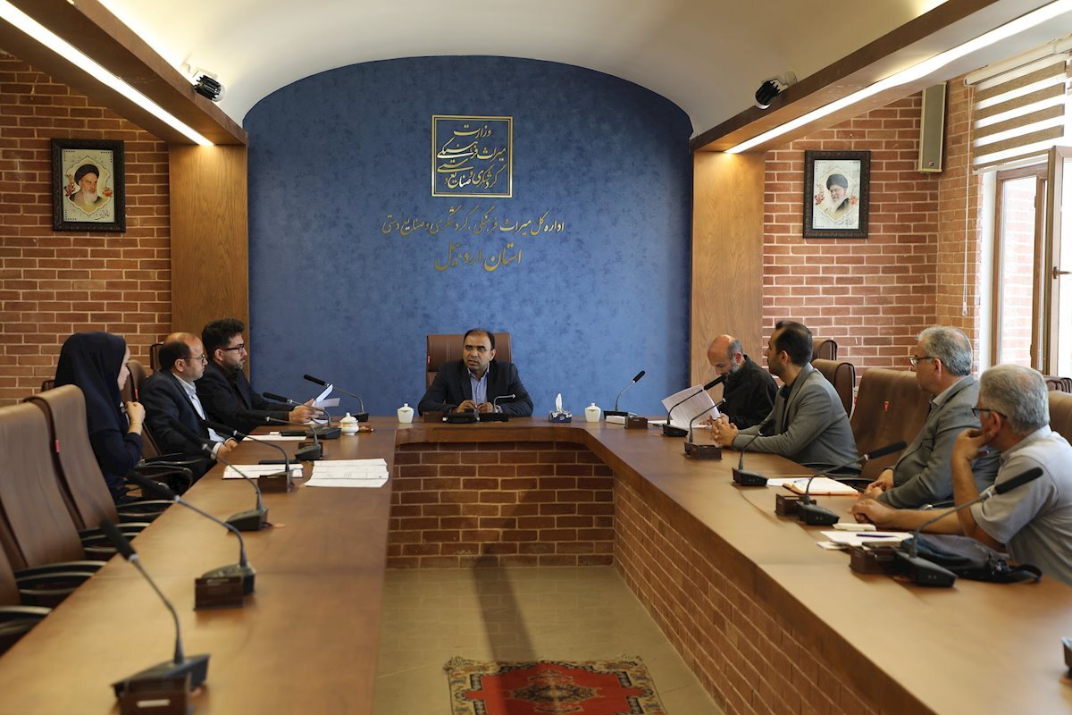 کسب و کار‌های گردشگری اردبیل در فضای مجازی مجوز فعالیت دریافت می‌کنند