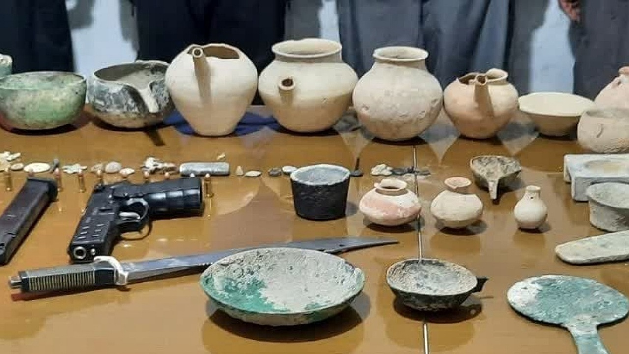 سارقان اشیای عتیقه در جیرفت، دستگیر شدند