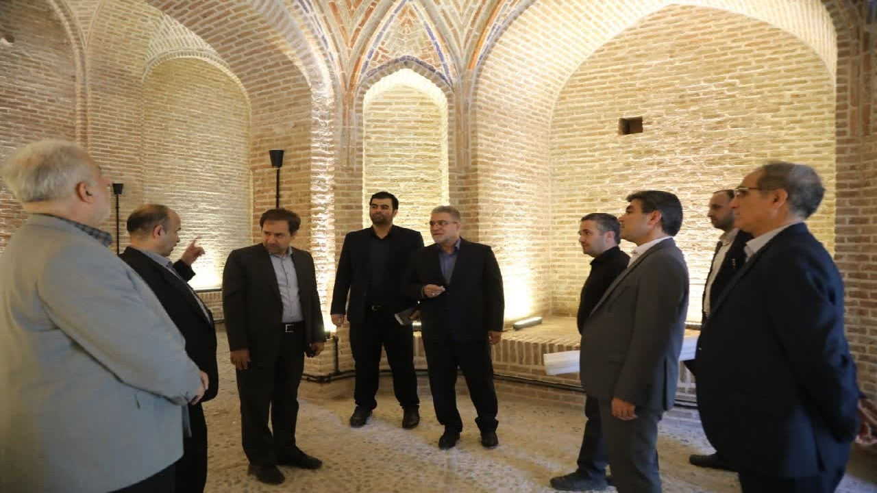 بازدید معاون اقتصادی وزیر کشور از مجموعه دولتخانه صفوی