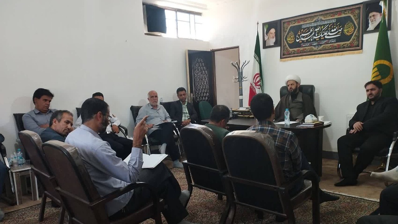 تاکید بر ایمن سازی جاده ها در زرند