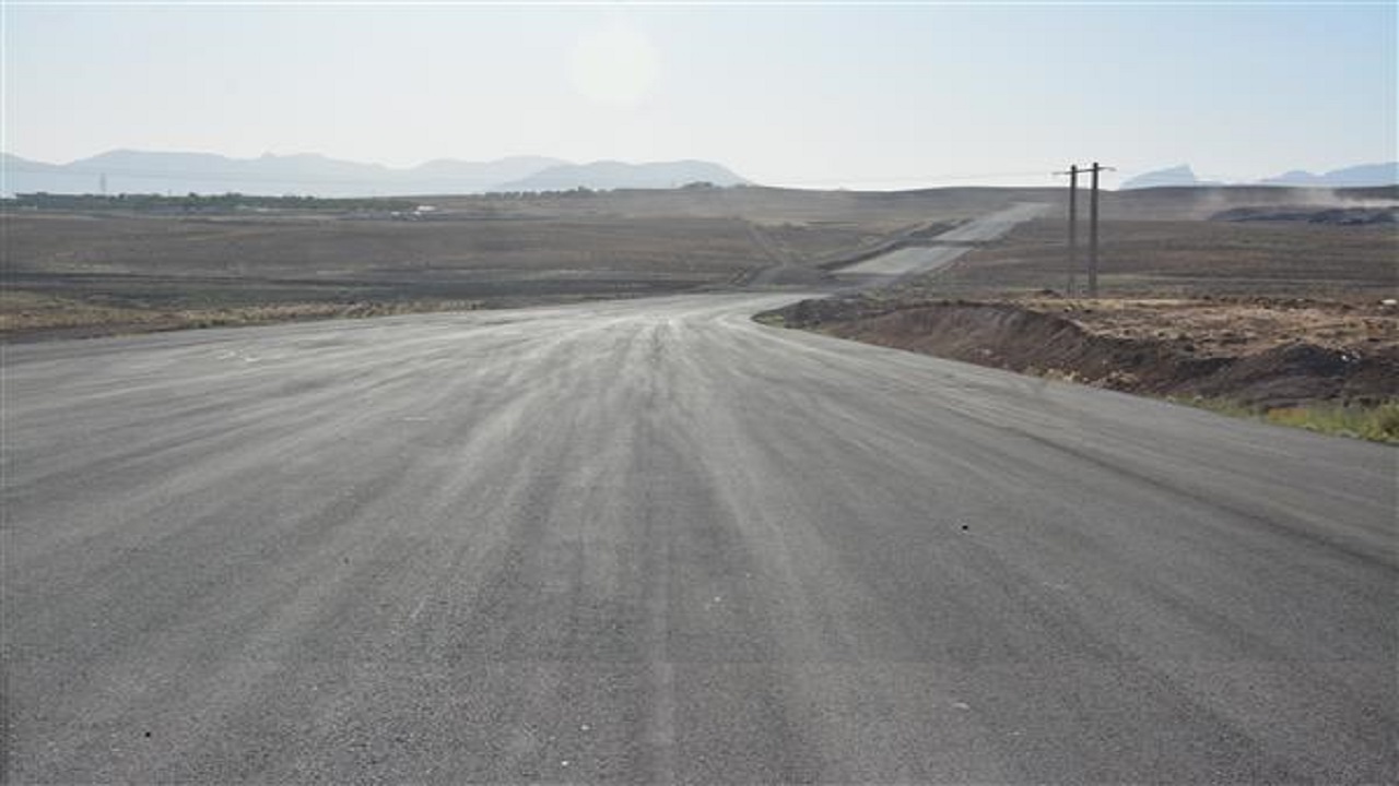کاهش ترافیک خودرو‌های سنگین در معابر شهر با احداث کمربند شمالی بروجن