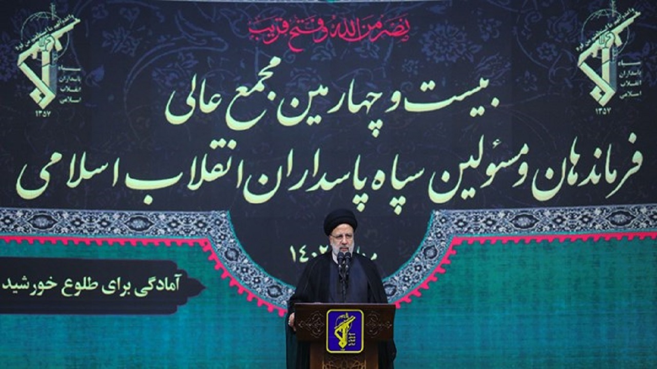 همه امروز سپاه پاسداران را ملجاء و پناه خود می‌دانند