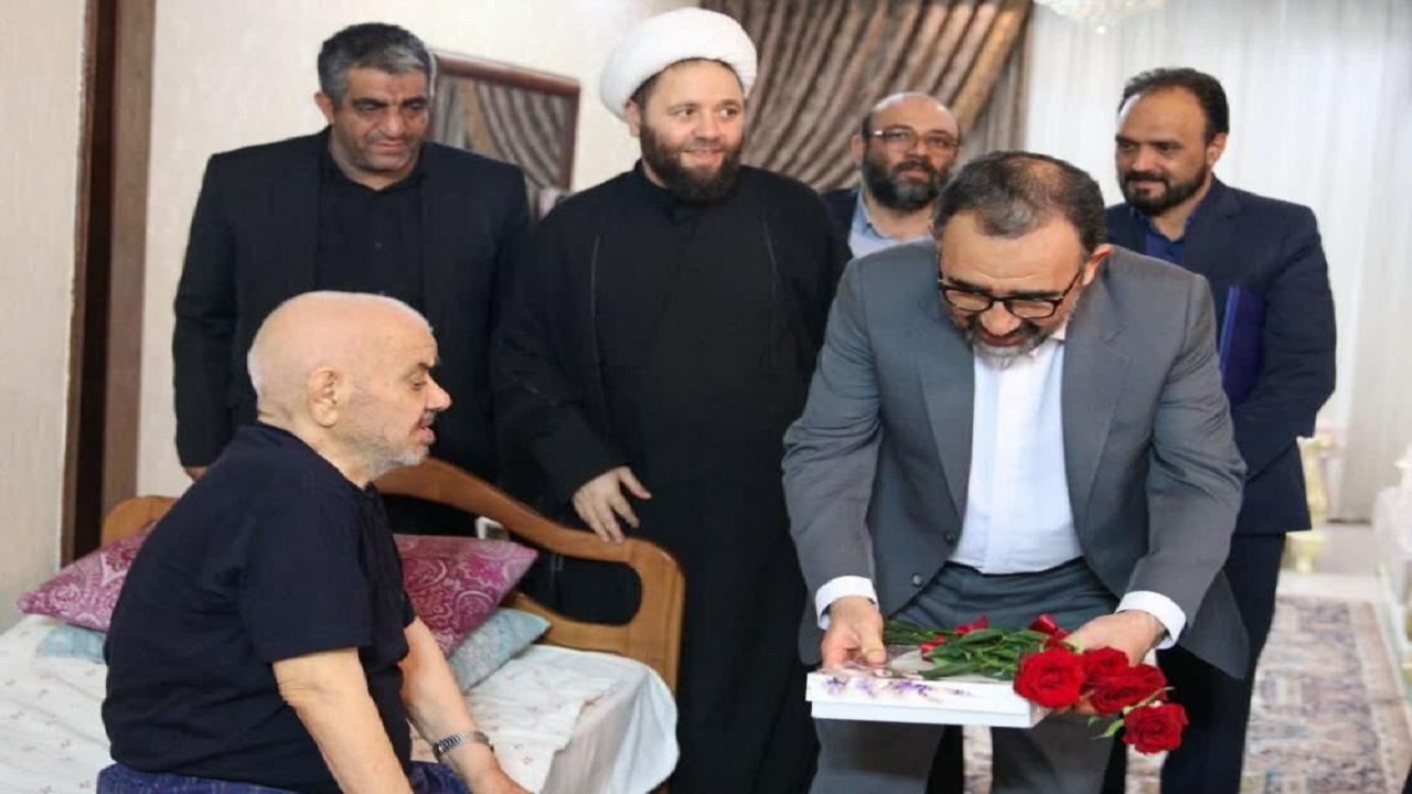 سرگذشت آزادگان برای نسل امروز درس‌آموز است