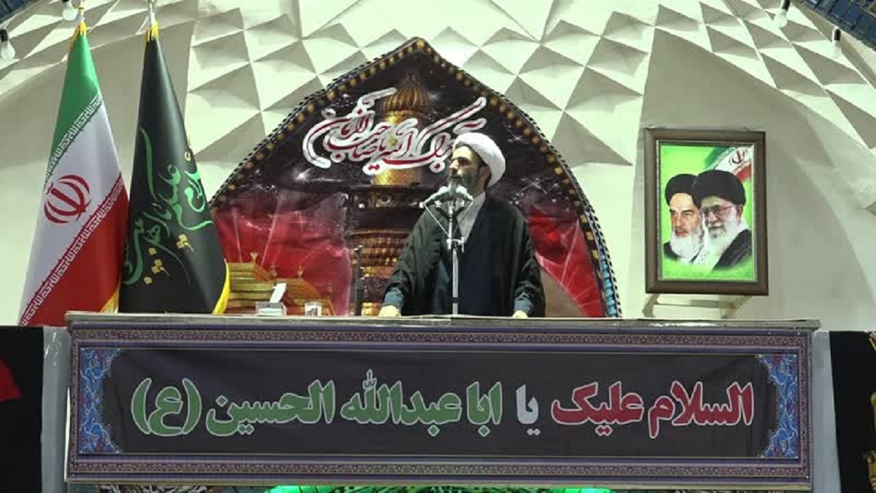 باید به مسئولین اعتماد کنیم