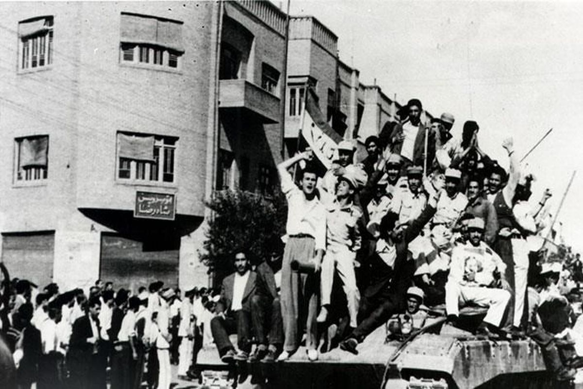 هفتاد سال پس از یک حسرت تاریخی هفتاد سال پس از یک حسرت تاریخی