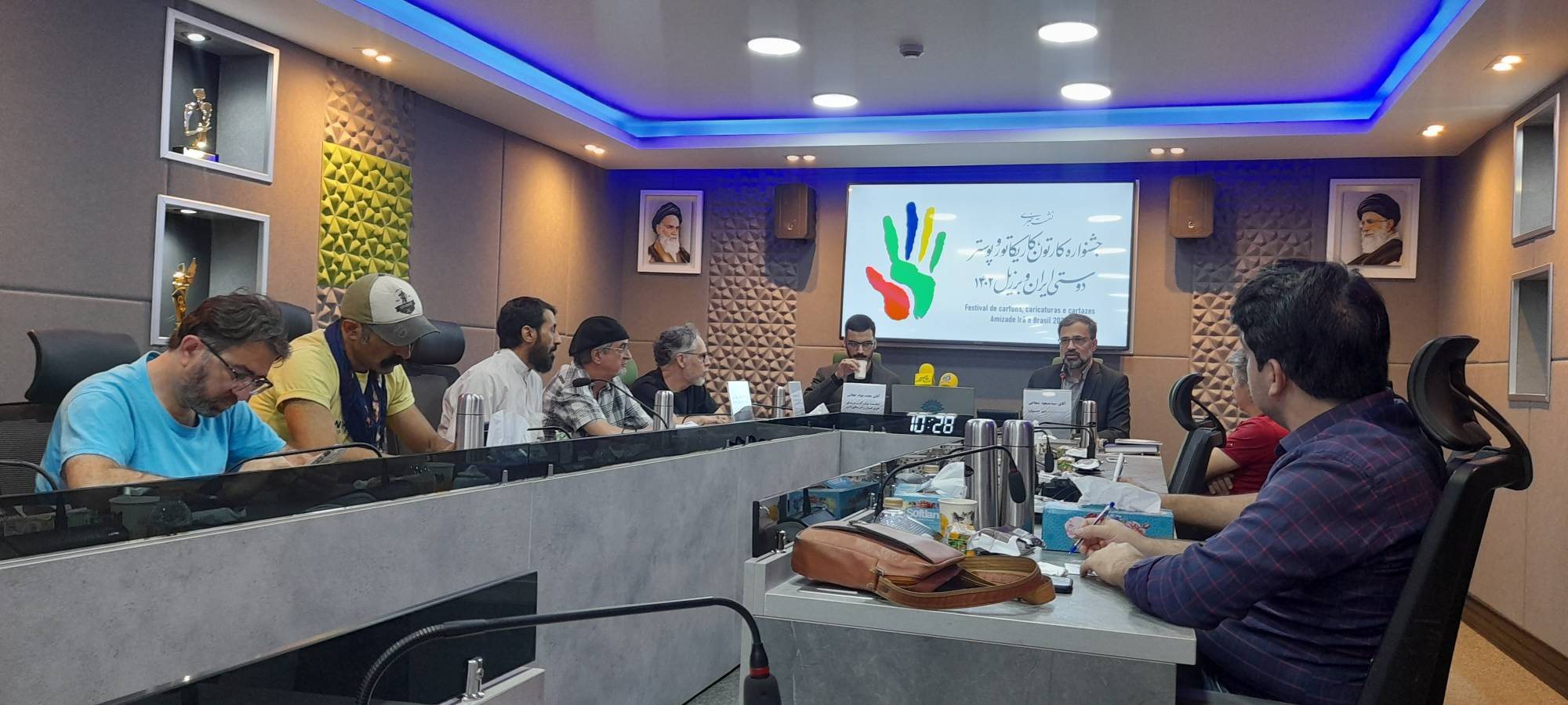 نشست خبری کاریکاتور