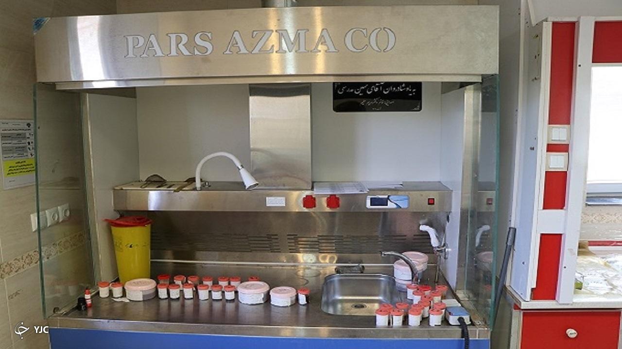 اهدای ۵۰۰ میلیون ریال به بیمارستان امام خمینی (ره) مهاباد
