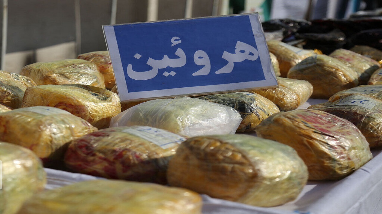 ١١٧ کیلو هروئین، شیشه و کریستال در هنگ تایباد کشف شد