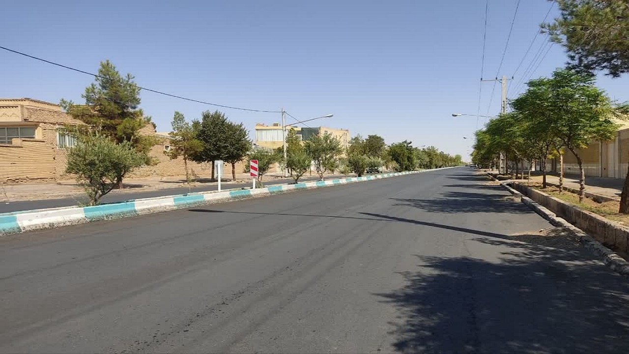 افزایش آسفالت معابر در منطقه یک یزد