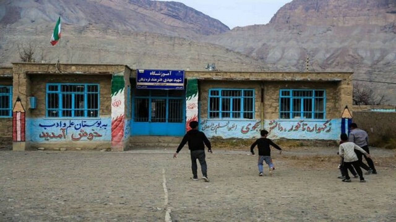 ۴۰ مدرسه در شهرستان کلات، نیازمند بهسازی‌ هستند
