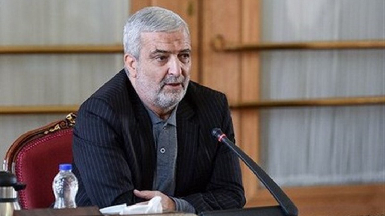 حق‌آبه ایران از رودخانه هیرمند با عدالت اندازه گیری و تحویل داده شود