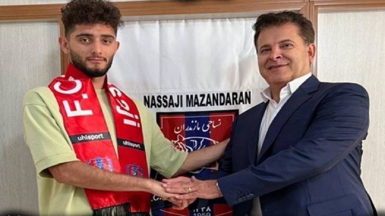 آریا برزگر به نساجی پیوست