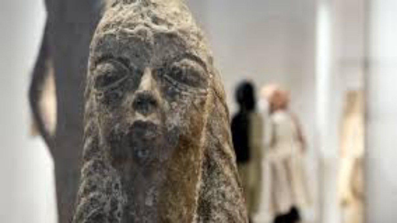 از سرایداری ساختمانی تا مجسمه سازی + فیلم