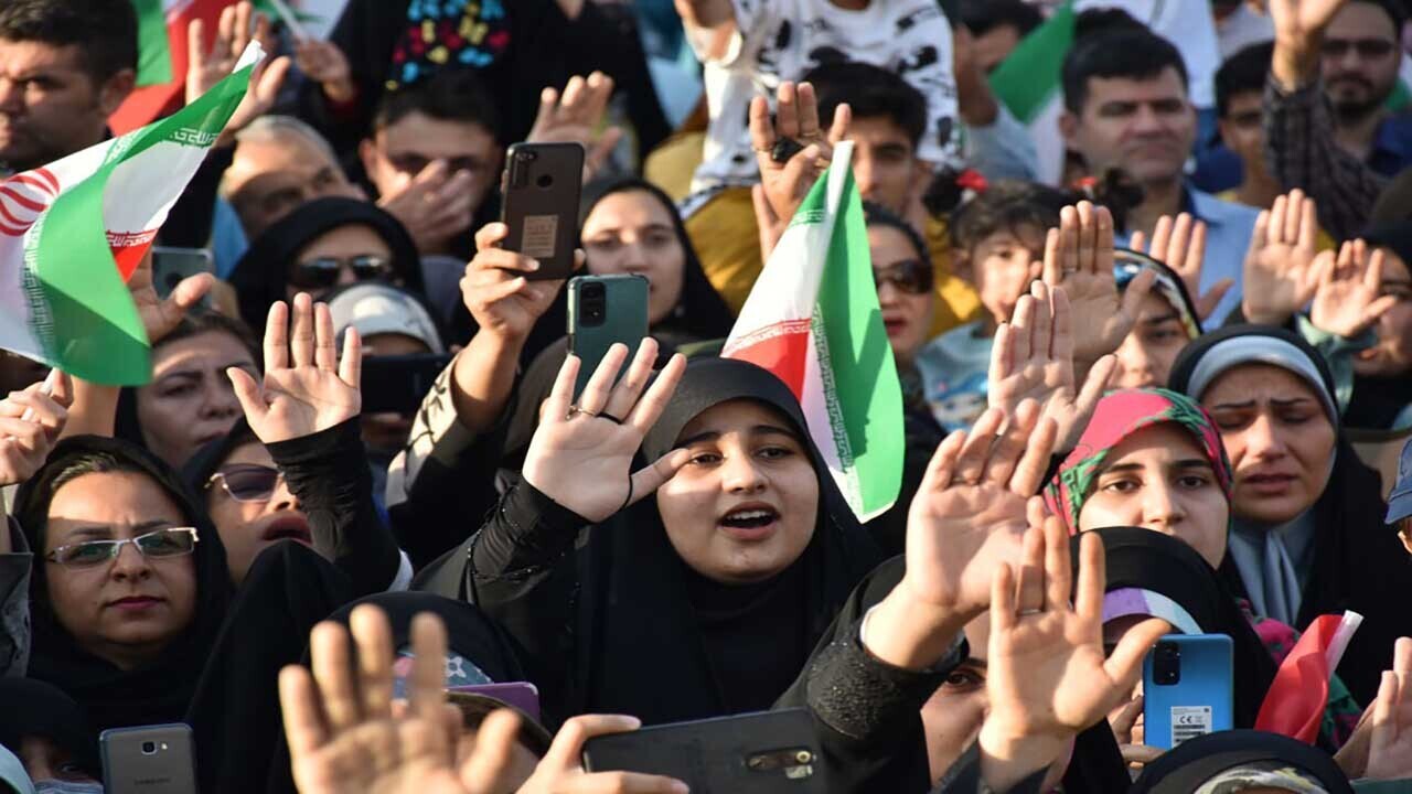 تشییع پیکر شهید حسن وحیدی در بجنورد