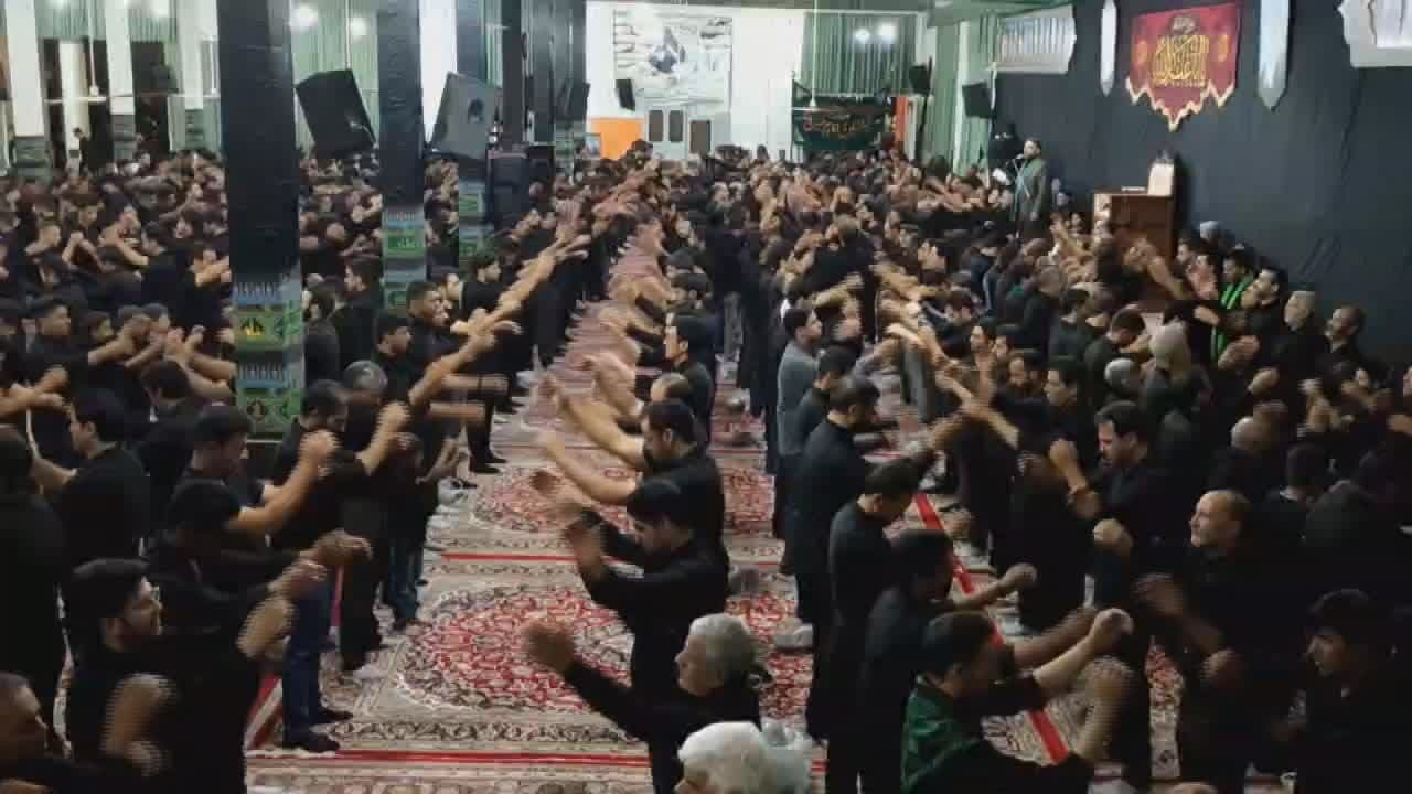 نوای حسین حسین عاشقان در شب هفتم محرم