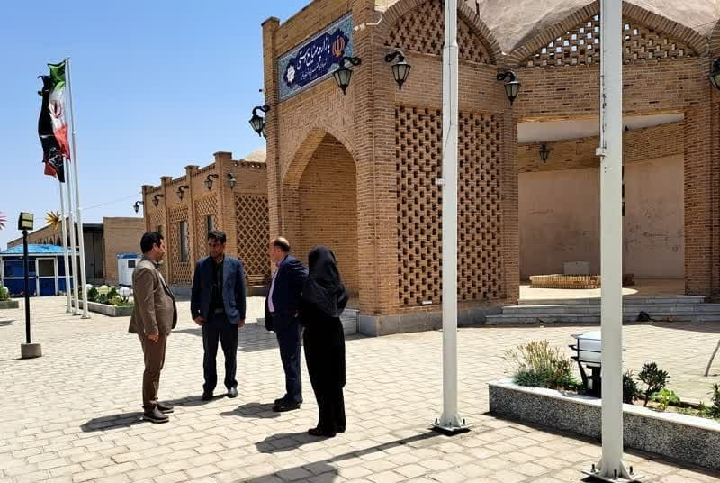 تکمیل بازارچه دائمی صنایع‌دستی خضری دشت بیاض قاینات