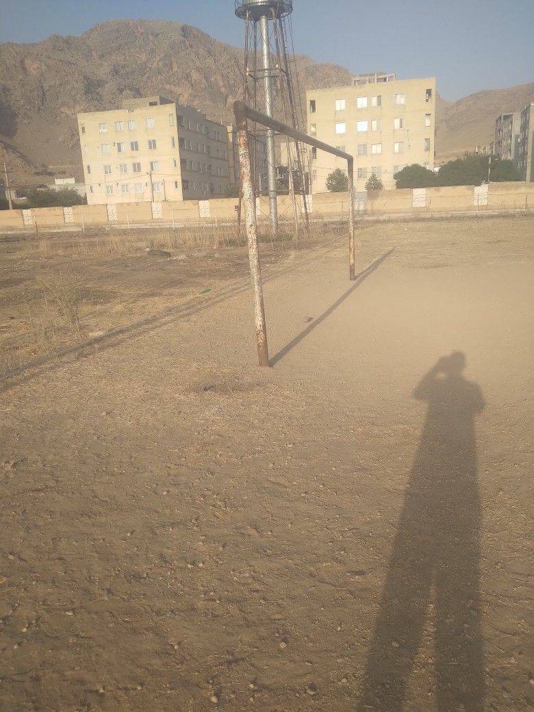 کمبود امکانات رفاهی در ورزشگاه