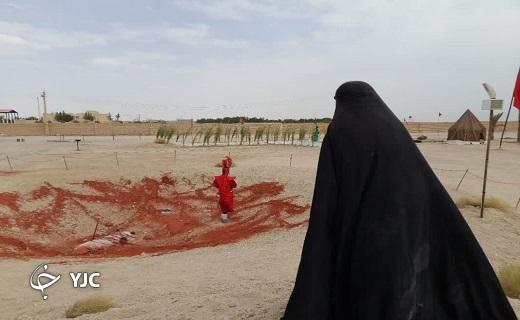 برپایی نمایشگاه بال سرخ عاشورا در ابرکوه+تصاویر برپایی نمایشگاه بال سرخ عاشورا در ابرکوه+تصاویر