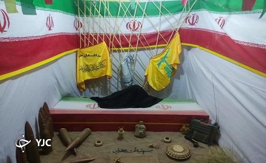 برپایی نمایشگاه بال سرخ عاشورا در ابرکوه+تصاویر برپایی نمایشگاه بال سرخ عاشورا در ابرکوه+تصاویر