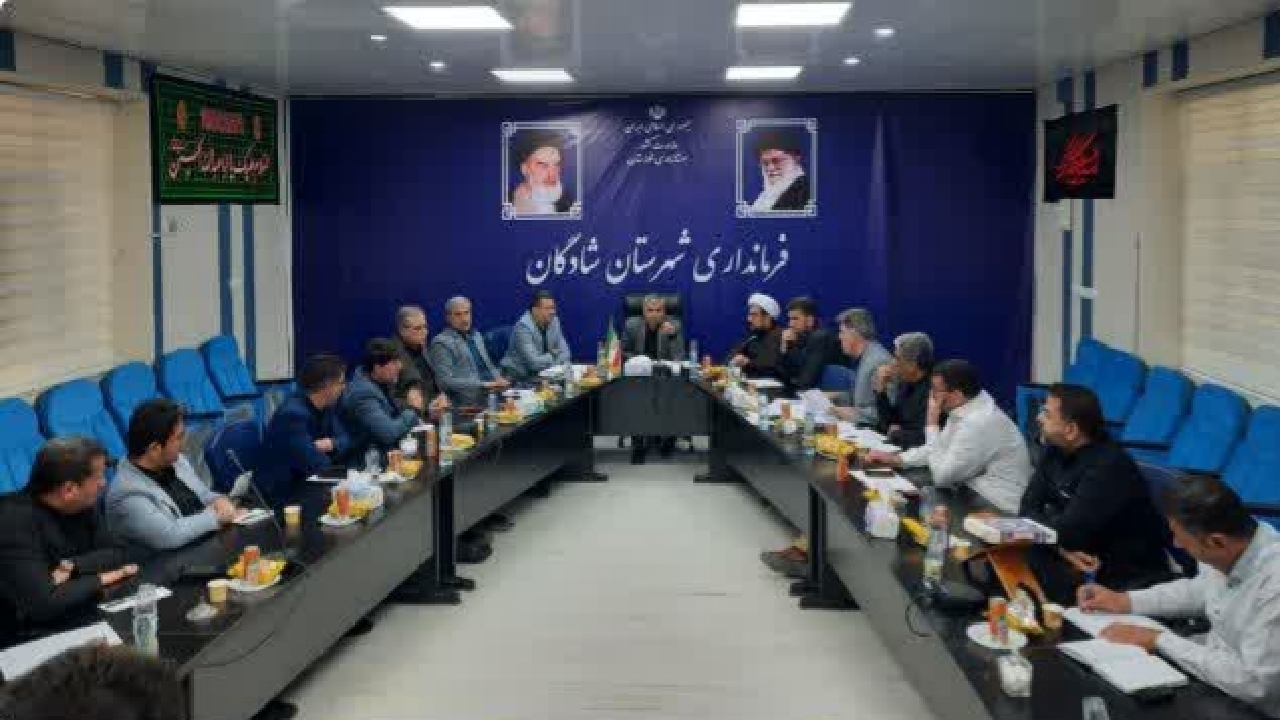 دستگاه‌های متولی برای رساندن آب کشاورزی به انتهای حوضه شادگان تلاش کنند