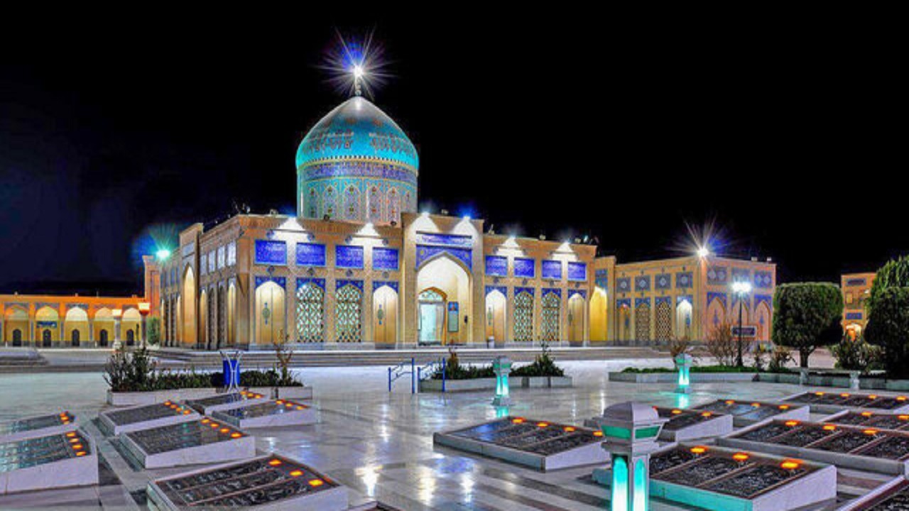 تمدید پنج‌ساله آیین‌نامه مستثنی‌شدن خدام بقاع متبرکه از برخی مواد قانون کار