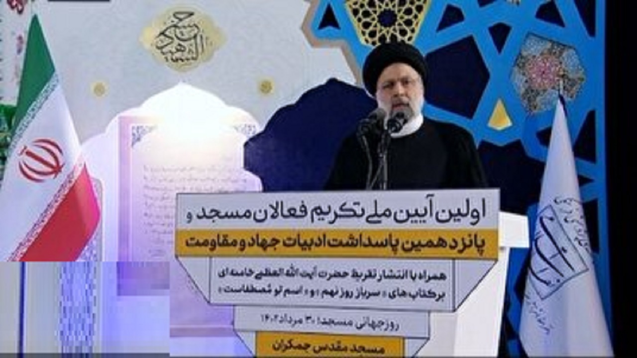 استکبار به دنبال گسترش ظلم و سلطه فرهنگی است