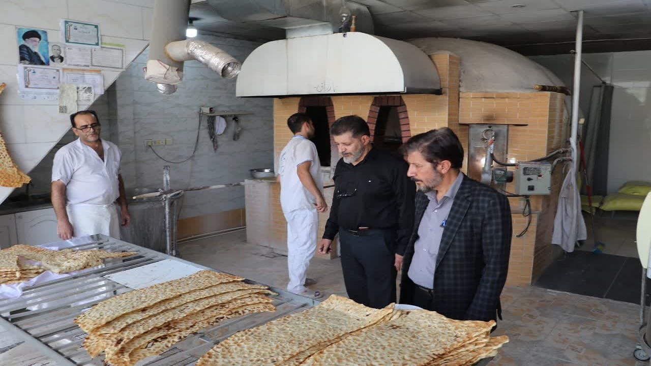 کنجد پاشی بر روی نان در استان قزوین ممنوع شد