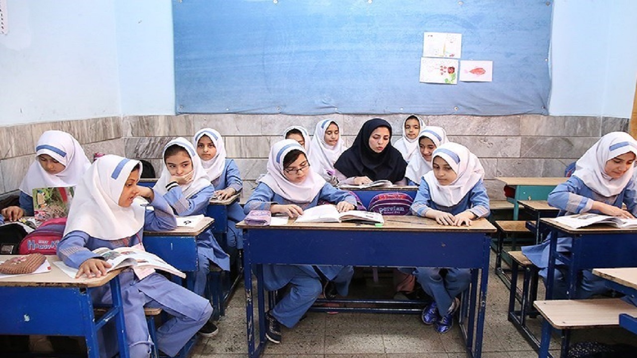 کمبود معلم و فضای آموزشی در تربت جام