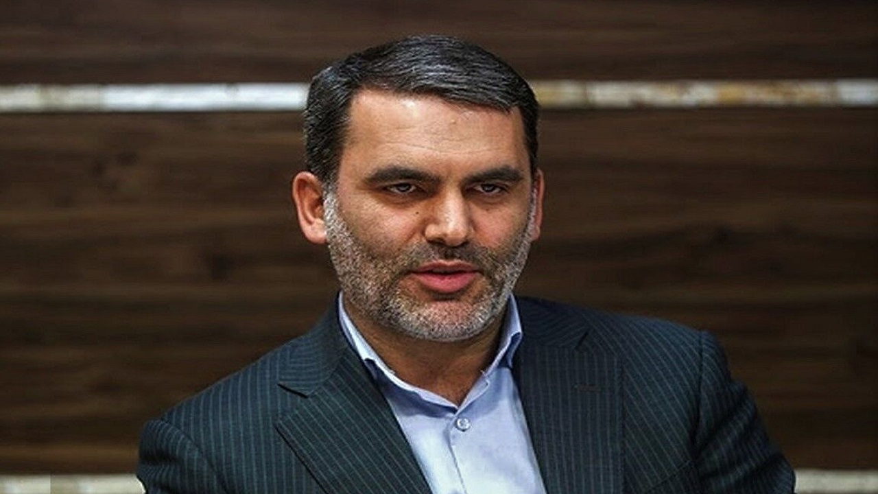 تجمیع دستگاه‌های استانی و کاهش ۱۵ درصدی کارکنان دولت