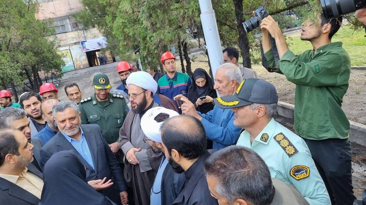 بازدید وزیر تعاون از کارخانه زغالشوییِ زرند + فیلم و عکس
