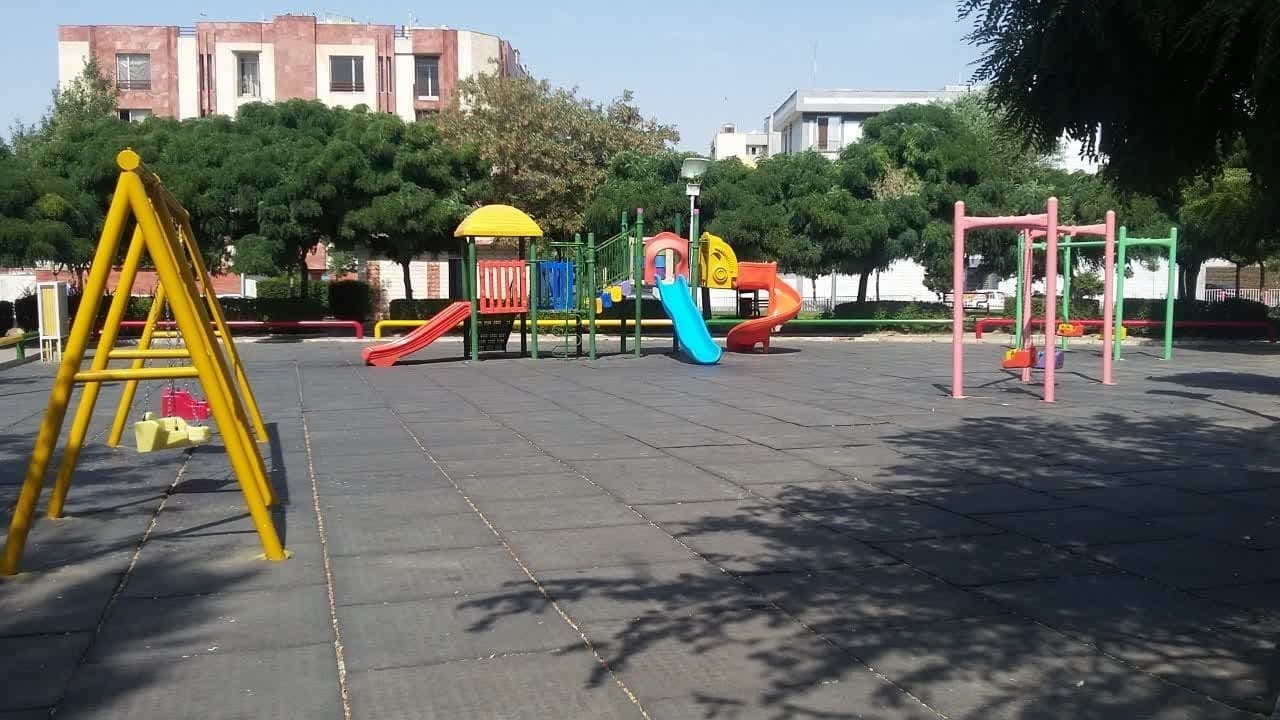 امکانات تفریحی ۱۵ بوستان قزوین نوسازی می‌شود
