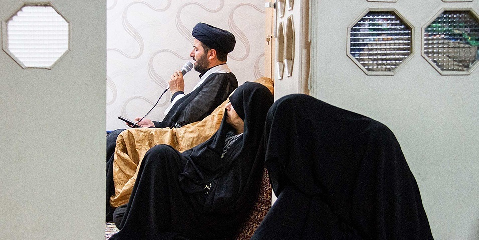 عشق حسین(ع) زمین را جلوه آسمانی می دهد