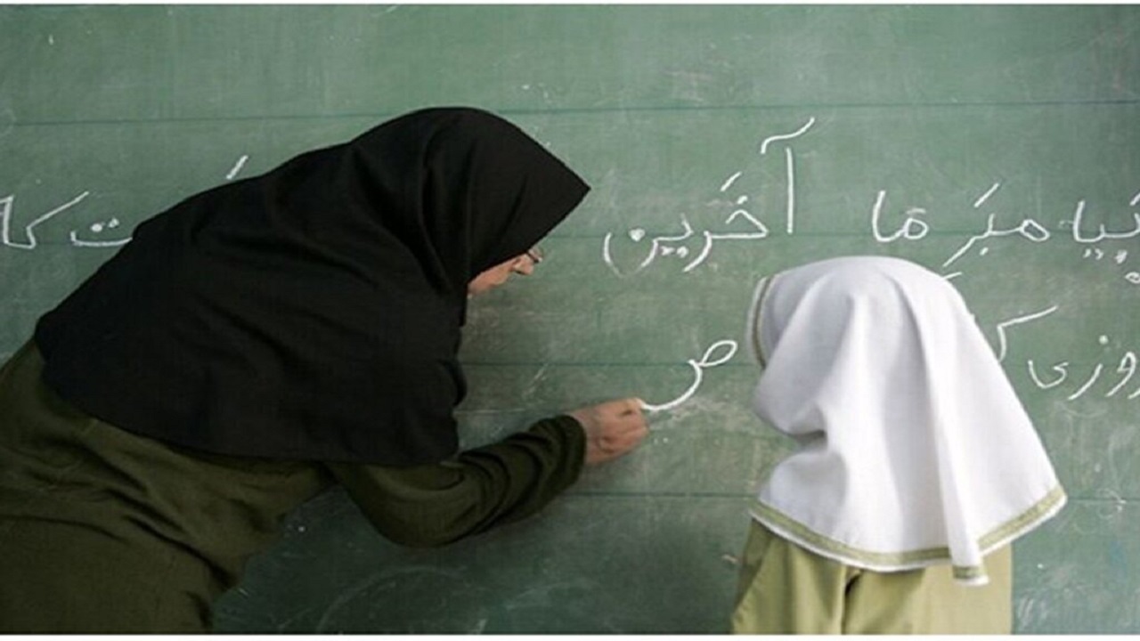 بیش از ۱۲ هزار معلم خراسان رضوی برای نقل و انتقالات داخلی ثبت تقاضا کردند