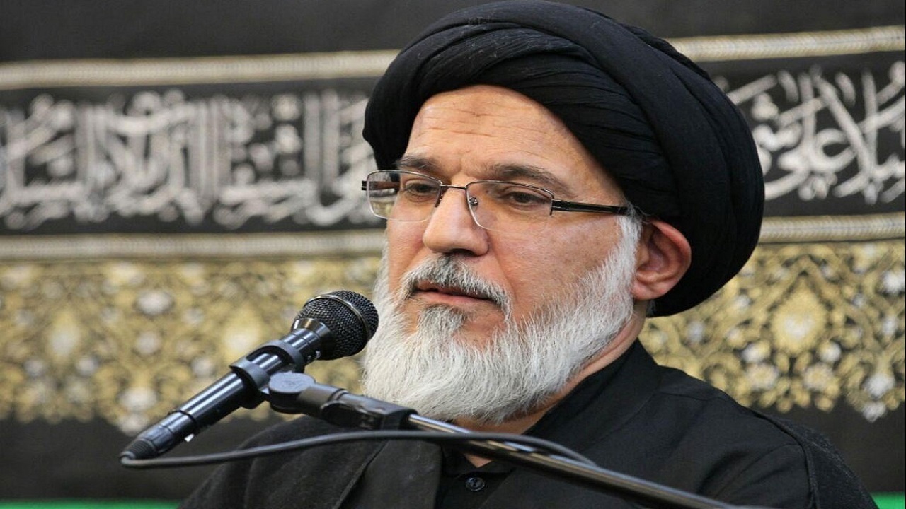 فساد، نتیجه برتری‌جویی و خروج از دینداری است