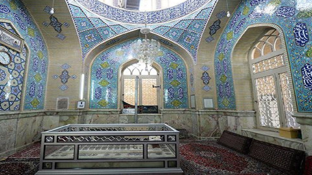 نمایی از آرامگاه محتشم کاشانی شاعر مرثیه گوی + فیلم