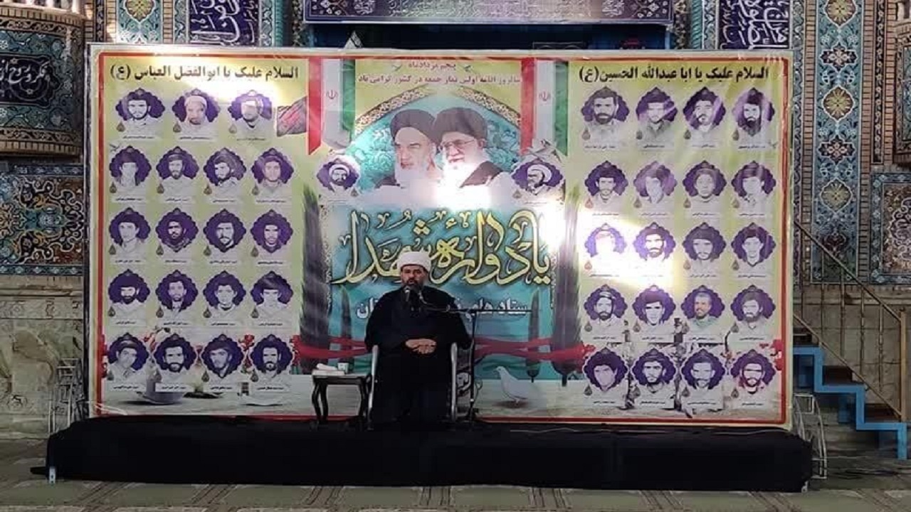 مبارزه با فاسد و ظالم هدف اصلی قیام امام حسین(ع)