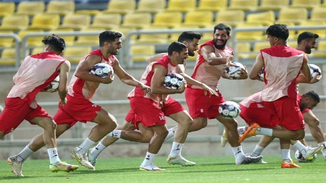 تمرین سبک پرسپولیس با توپ‌های جدید لیگ برتر