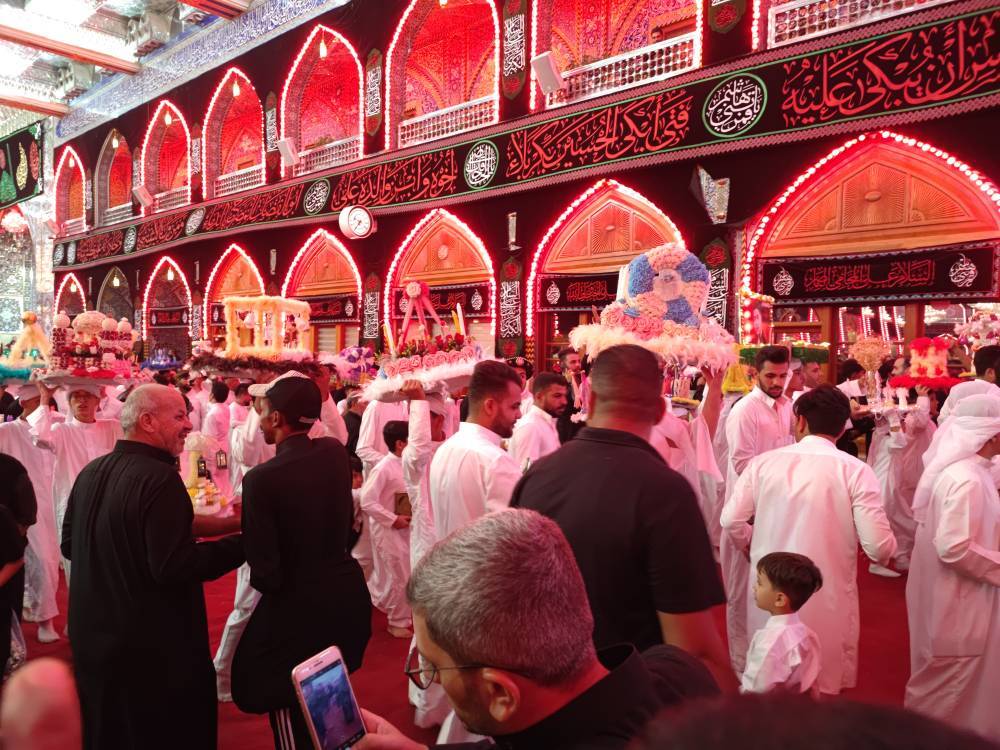 آیین عزاداری در بین الحرمین