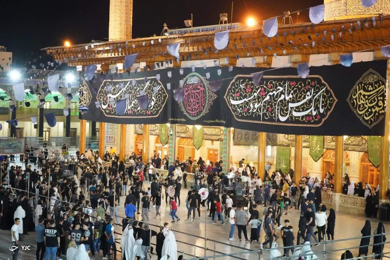 حرم مطهر حضرت شاهچراغ (ع) در سوگ سقای دشت کربلا + فیلم
