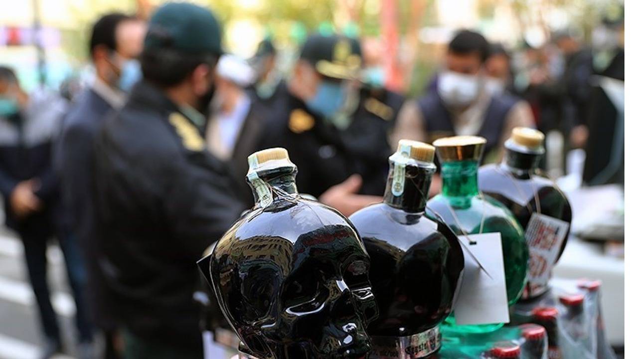 کشف ۱۳۶۸ قوطی انواع مشروبات الکلی خارجی در سیرجان