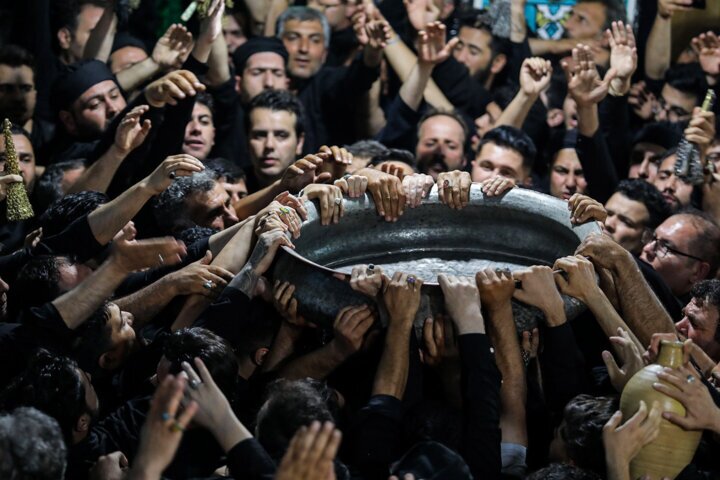 &nbsp; طشت گذاری در شهر اردبیل