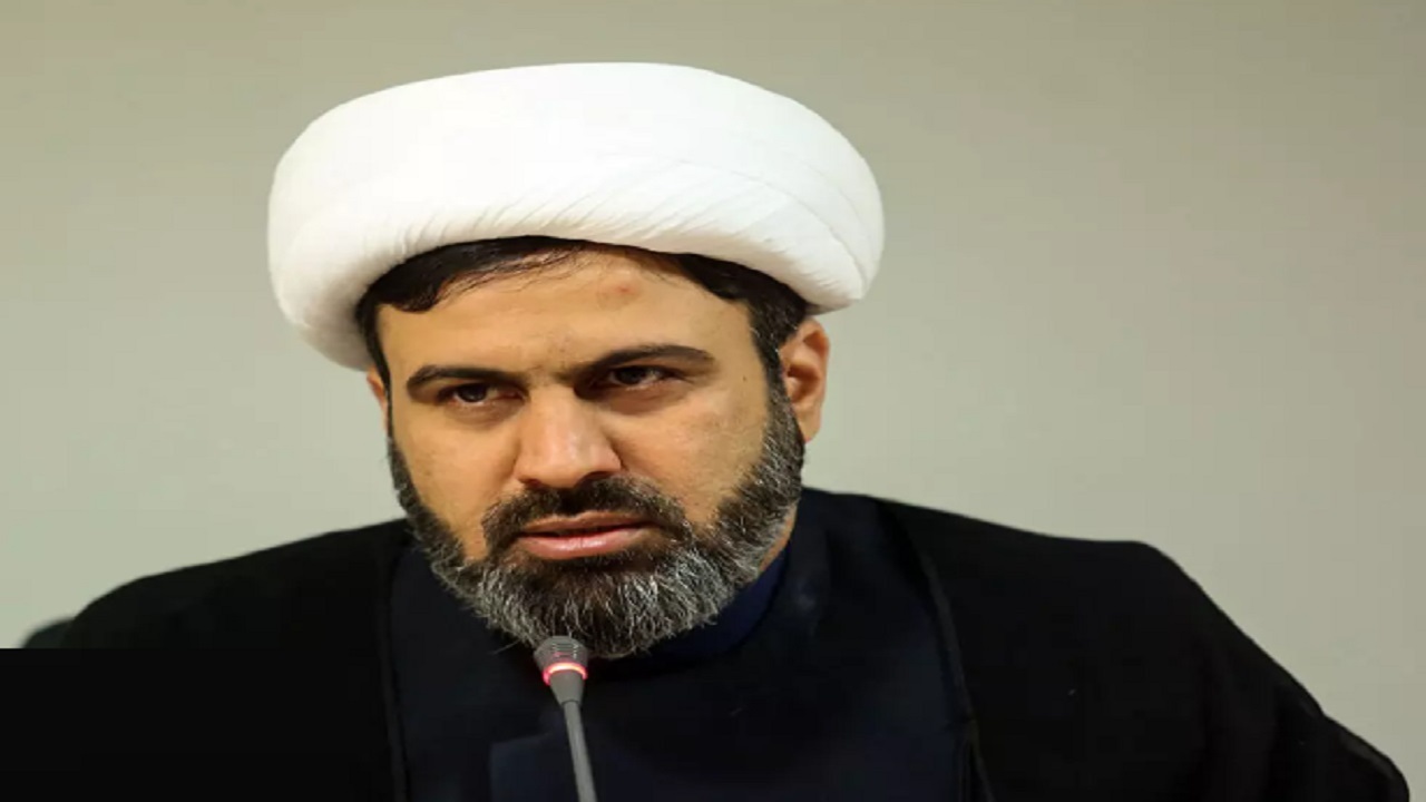 انتشارات زائر حرم حضرت معصومه(س) با طاقچه قطع همکاری کرد