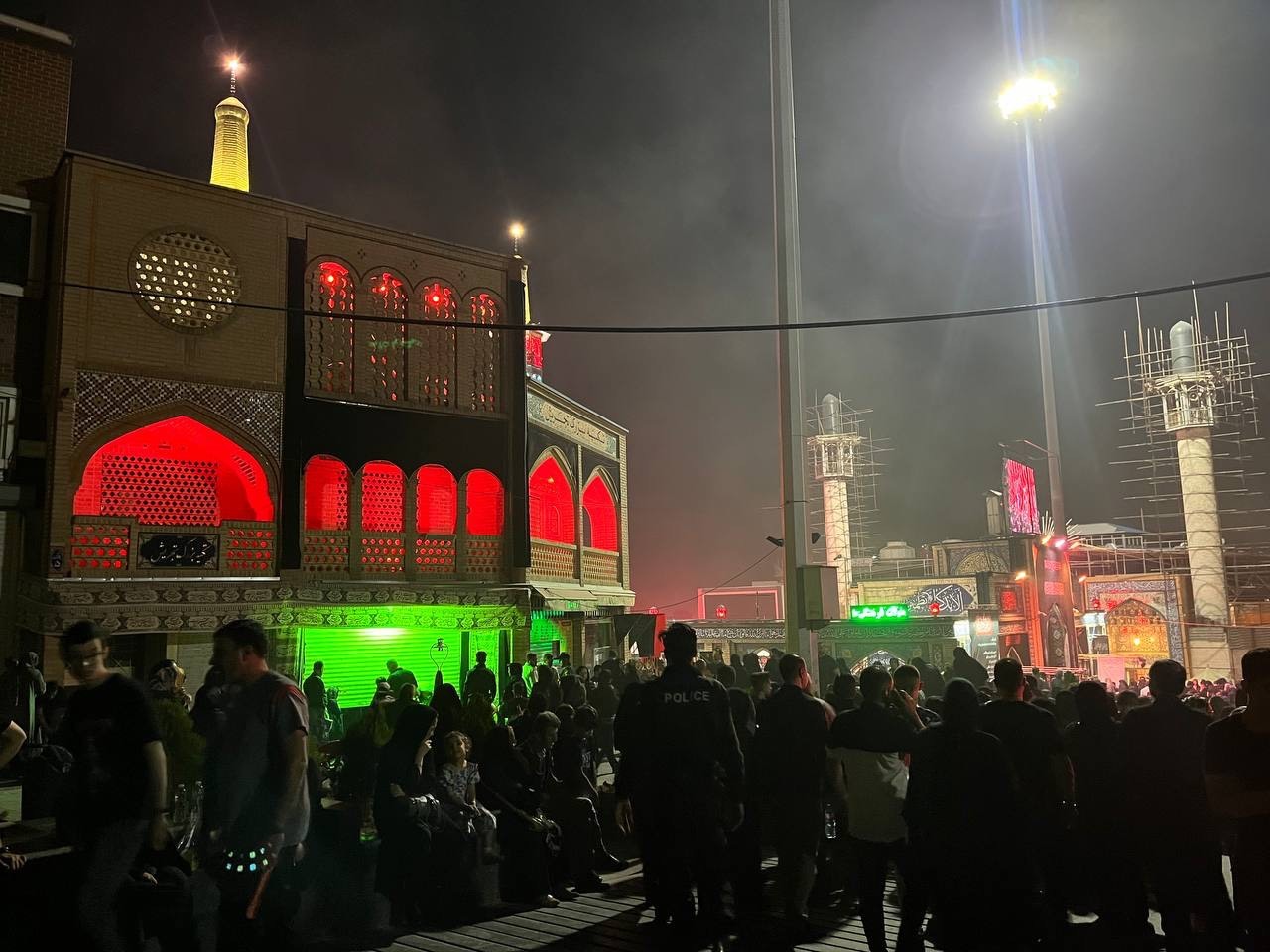 عزاداری شب عاشورای حسینی در امامزاده صالح با نوای پویانفر