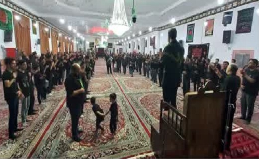 سوگواری مردم خراسان جنوبی در شب عاشورا + تصاویر سوگواری مردم خراسان جنوبی در شب عاشورا + تصاویر